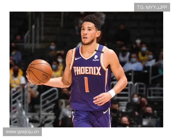 德文·布克在酒店点杯咖啡，账单一看我立刻把外卖App关了